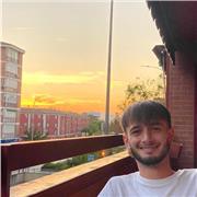 Estudiante de último año de Estadística en la Universidad de Granada, impartirá clases de forma online.